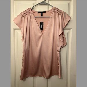 NWT WHBM Flutter-Sleeve V-Neck Top Rose Smoke XS